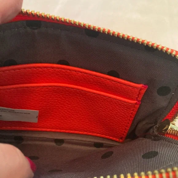 Red Wallet with Key Chain - Picture 4 of 5